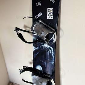 Fotka k inzerátu Snowboard Horse feathers / 18820894