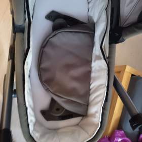 Foto inzerátu nabytím dětský kočár 