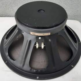 Foto inzerátu EMINENCE (USA) 2 ks. bas. reproduktorů a 1 ks. výškového