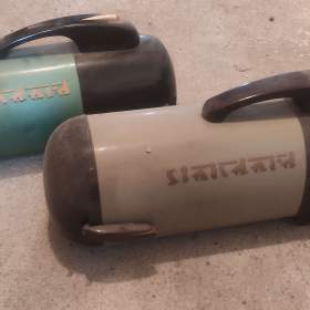 Fotka k inzerátu Prodám starý (starožitný) vysavač / 19504131