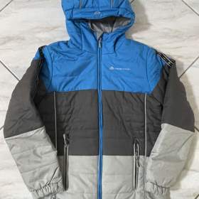 Fotka k inzerátu Dětská zimní bunda AlpinePro. / 17589907