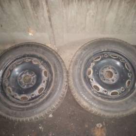 Fotka k inzerátu S. fabia, v. polo:  dvě zimní kola Sava Eskimo 165/70R14  / 18160049