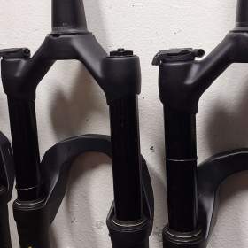 Foto inzerátu Vidlice Manitou 27,5 120mm