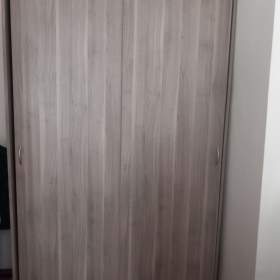 Foto inzerátu Prodám šatní skříň. 