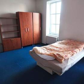 2+1 v rodinném domě, zařízený, 12.000 Kč se vším... Cizinci nevadí... Ihned volný. / 19648749