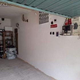 Foto inzerátu Pronajmu dlouhodbě garáž ul. Vývozní 