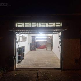 Foto inzerátu Pronajmu dlouhodbě garáž ul. Vývozní 