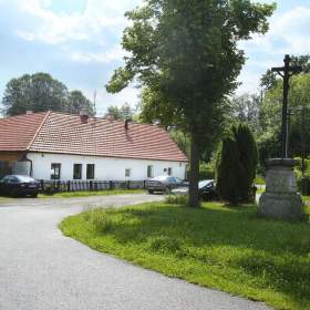 Fotka k inzerátu Pronájem (možný i prodej na splátky) RD Nalžovské hory / 19484114