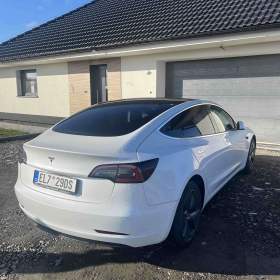 Foto inzerátu Tesla Model 3 SR+ TOP stav + nové pneu