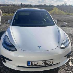 Foto inzerátu Tesla Model 3 SR+ TOP stav + nové pneu