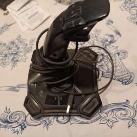 Fotka k inzerátu Herní joystik  / 17212080