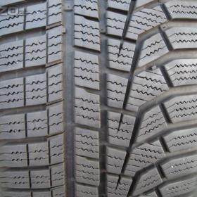 Foto inzerátu PRODÁM ZIMNÍ PNEU 205/55R17 HANKOOK W320 91H 6x