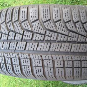 PRODÁM ZIMNÍ PNEU 205/55R17 HANKOOK W320 91H 6x / 19649144