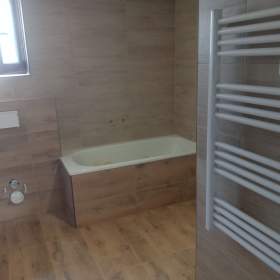 Foto inzerátu Stavař