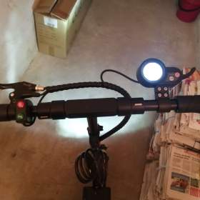 Fotka k inzerátu Elektrokoloběžku City Boss R3 černá / 18854401