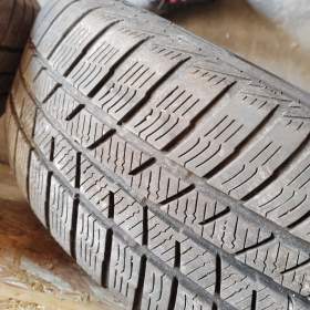 Foto inzerátu Prodám zimní pneu 195/65 R15T