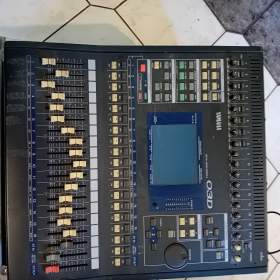 Fotka k inzerátu Digitální mixážní pult  / 19646527