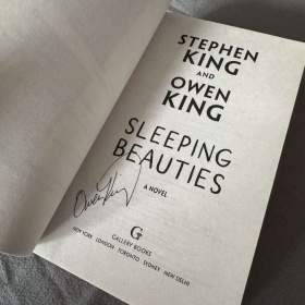 Foto inzerátu Owen King - podepsané knihy