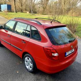 Foto inzerátu škoda fabia 1.4 16V kombi 113tkm,2011,serviska krásná