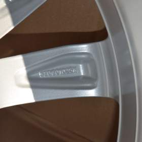 Foto inzerátu Škoda Octavia III– NOVÉ 17 orig.alu disky 6Jx17 ET48,