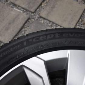 Foto inzerátu Š.Fabia IV/VW Polo.S.Ibiza -NOVÁ zimní ALU sada 215/45R17