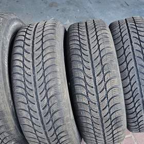 Fotka k inzerátu Prodám zimni pneu / 18772786