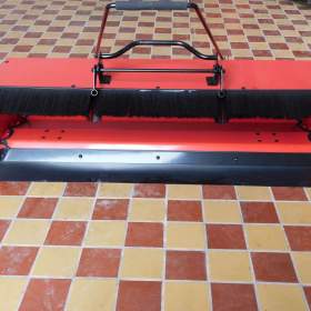 Foto inzerátu Jansen MKB-500E Motorová metla+ text