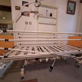 Foto inzerátu Zdravotní postel mechanická 