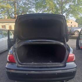 Foto inzerátu Prodám levně Kia Opirus limuzínu.