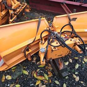 Foto inzerátu Radlice na sníh pro multicar