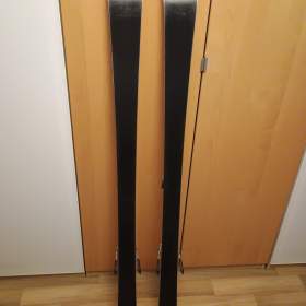 Foto inzerátu Curvingové lyže Atomic Izor 159cm