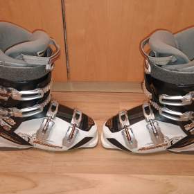 Foto inzerátu Lyžáky Nordica dámské MP 250