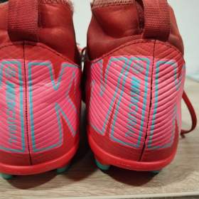 Foto inzerátu Dětské kopačky Nike Mercurial 