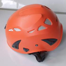 Foto inzerátu Kask Plasma AQ - pracovní přilba + vesta zdarma