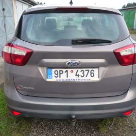Foto inzerátu Ford S-MAX 2,0 TDCi, TITANIUM, 103 kW, rok 2012, závěs !