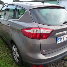 Foto inzerátu Ford S-MAX 2,0 TDCi, TITANIUM, 103 kW, rok 2012, závěs !
