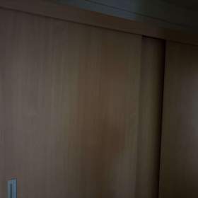 Foto inzerátu Výsuvná skříň na chodbě