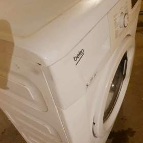 Foto inzerátu PRACKA BEKO,BOCNI PLNENI,5KG,DISPLEJ,TRIDA A++,ZDIMANI AZ 1200 OT.