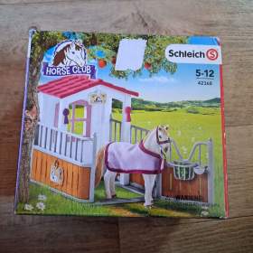 Foto inzerátu Stáj s koněm