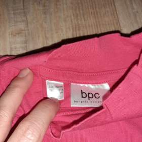 Foto inzerátu Trička se stojáčkem, vel. 152/158