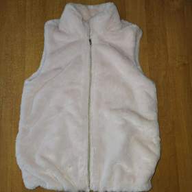 Fotka k inzerátu NOVÁ Zateplená vesta, VEL. 152/158 / 16505730