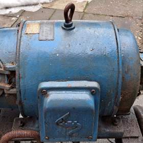 Fotka k inzerátu Motor / 19370821