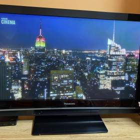 Panasonic Viera model TH- 42PX80EA / 19657194