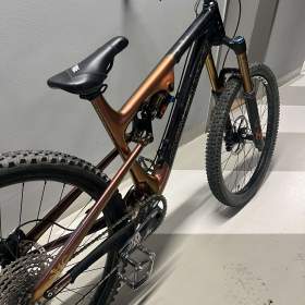 Foto inzerátu Karbonový odpružený rám Rocky Mountain
