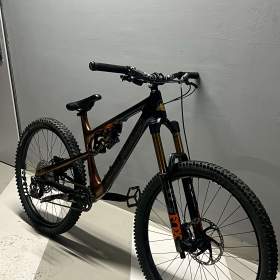 Foto inzerátu Karbonový odpružený rám Rocky Mountain