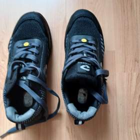 Foto inzerátu Dámské boty 