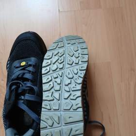 Foto inzerátu Dámské boty 