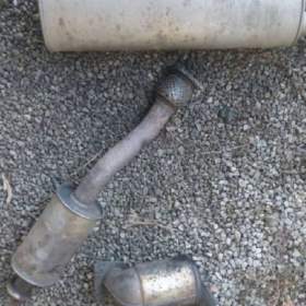 Foto inzerátu Opel Vivaro Renault Trafic nárazník díly a díly 