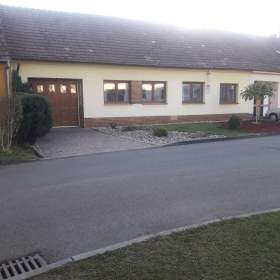 Na prodej dům 5 + 1 + kk / 19658499