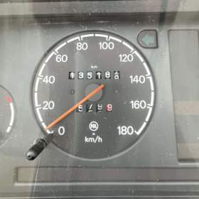 Foto inzerátu Přístrojová deska ŠKODA FAVORIT FORMAN s otáčkoměrem